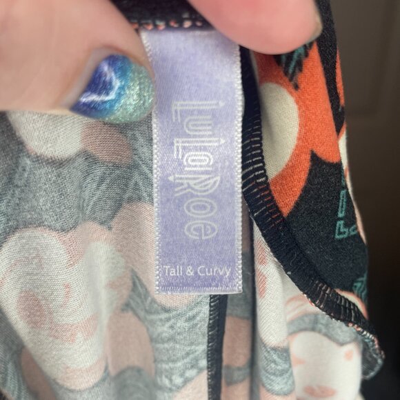 Mickey Mouse Disney LuLaRoe Leggings (tall & curvy) - Picture 3 of 3